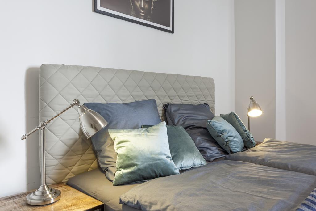 The Rheinsberger - Cosy 2Br One Living Room Up To 6 ベルリン エクステリア 写真