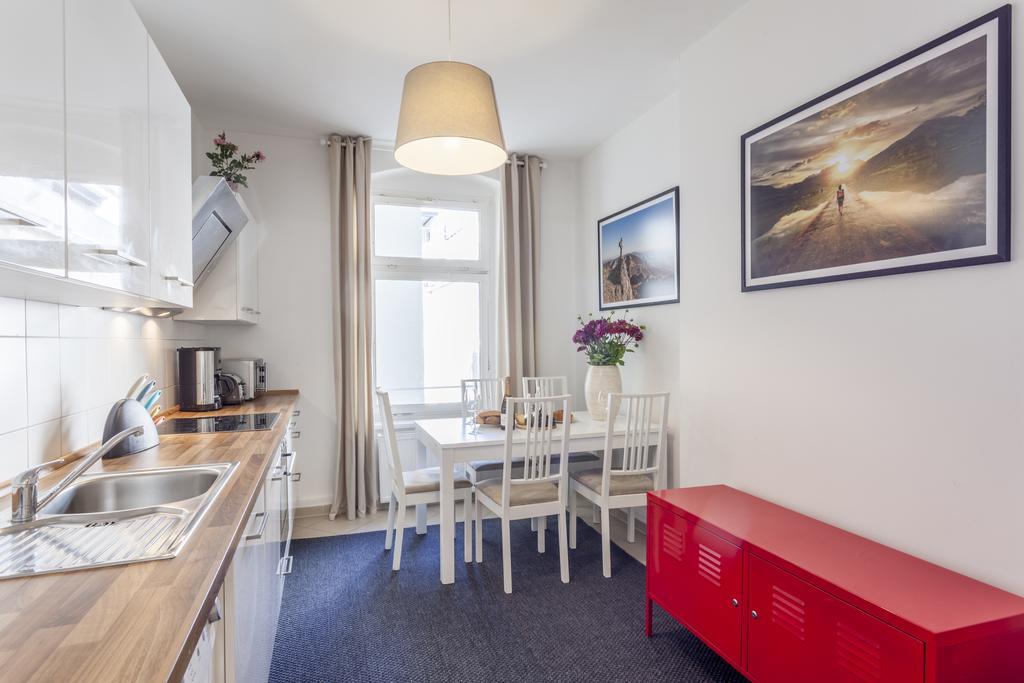 The Rheinsberger - Cosy 2Br One Living Room Up To 6 ベルリン エクステリア 写真